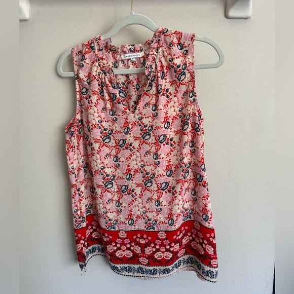 Rose & Olive Tops - Rose & Olive Pink Floral Sleeveless V-Neck Camisole with Red Border